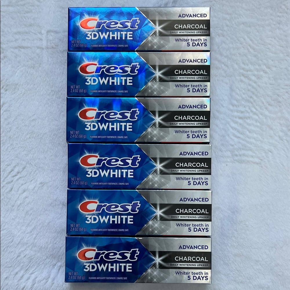 Crest 3D White Advanced Charcoal Toothpaste - 2.4 oz x 6 pack